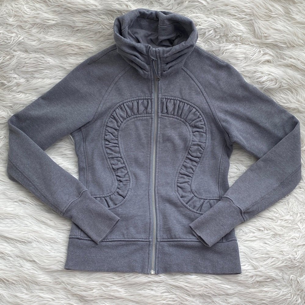 Lululemon | Cuddle Up Jacket - Picture 3 of 16